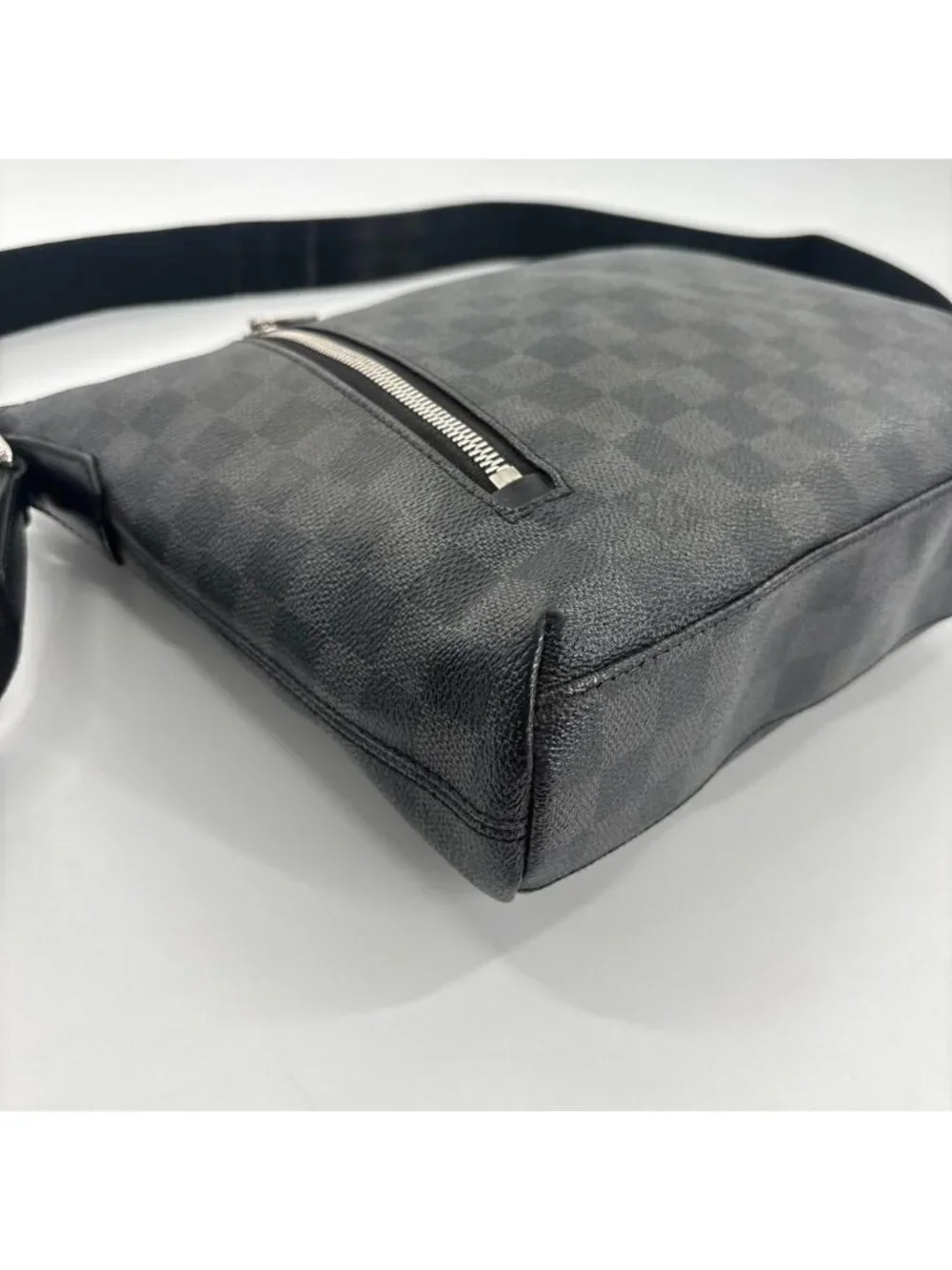 Louis Vuitton Damier Graphite Mick PM Shoulder